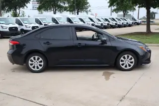 Toyota Corolla 2024 LE 4dr Sedan