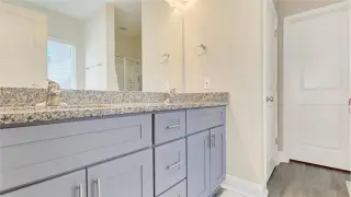 Propiedad en alquiler con 4 habitaciones y 3 baños en Richmond Hill