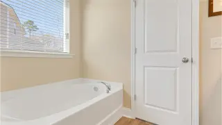 Propiedad en alquiler con 4 habitaciones y 3 baños en Richmond Hill