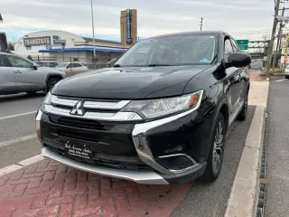 2016 Mitsubishi Outlander ES