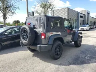 Jeep Wrangler 2017 4x4 Sport 2dr SUV