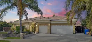 Propiedad en alquiler con 4 habitaciones y 3 baños en Brentwood