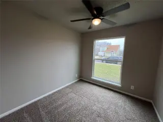 Propiedad en alquiler con 3 habitaciones y 2 baños en Killeen