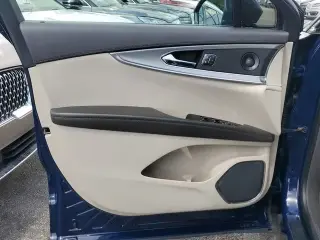 Lincoln Nautilus 2019 Reserve 4dr SUV
