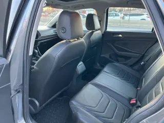 2019 Volkswagen Jetta SEL Premium
