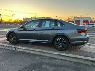 2019 Volkswagen Jetta SEL Premium
