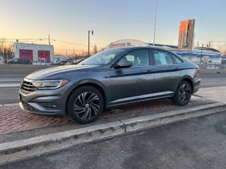 2019 Volkswagen Jetta SEL Premium