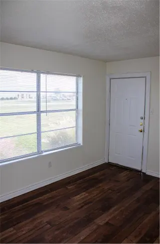 Propiedad en alquiler con 2 habitaciones y 1 baño en Mart