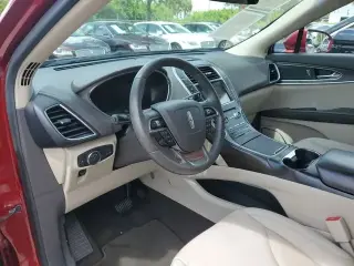 Lincoln Nautilus 2019 Select 4dr SUV