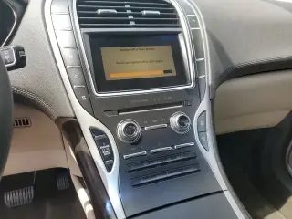 Lincoln Nautilus 2019 Select 4dr SUV