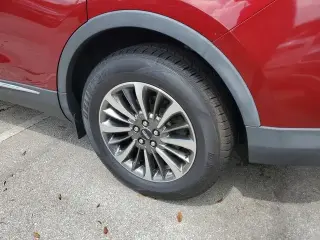 Lincoln Nautilus 2019 Select 4dr SUV