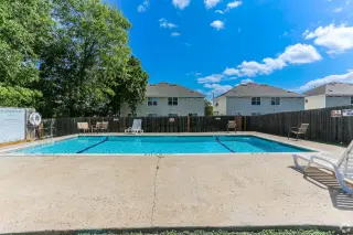 Propiedad en alquiler con 3 habitaciones y 3.5 baños en Waco