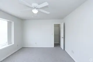 Propiedad en alquiler con 3 habitaciones y 3.5 baños en Waco