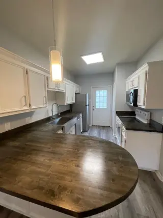 Propiedad en alquiler con 4 habitaciones y 4 baños en Waco