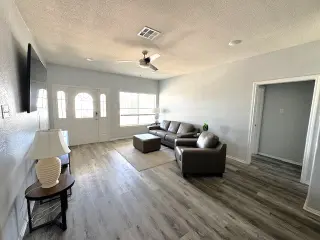 Propiedad en alquiler con 4 habitaciones y 4 baños en Waco
