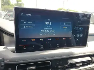 Lincoln Nautilus 2021 Reserve 4dr SUV