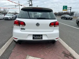 2013 Volkswagen GTI Base PZEV