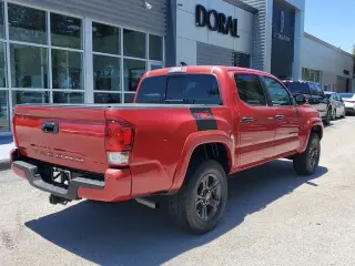 Toyota Tacoma 2017 4x2 TRD Off-Road 4dr Double Cab 5.0 ft SB
