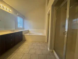 Propiedad en alquiler con 4 habitaciones y 3 baños en Antioch