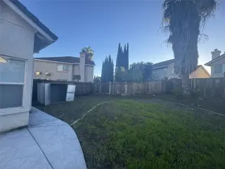 Propiedad en alquiler con 4 habitaciones y 3 baños en Antioch
