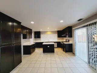 Propiedad en alquiler con 4 habitaciones y 3 baños en Antioch