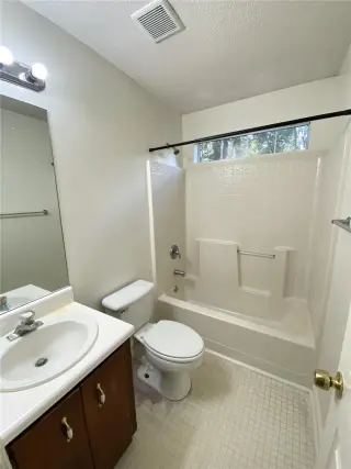 Propiedad en alquiler con 3 habitaciones y 2.5 baños en Savannah