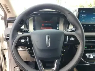 Lincoln Corsair 2025 Premiere 4dr SUV