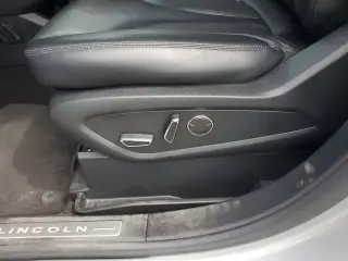 Lincoln Nautilus 2019 Select 4dr SUV