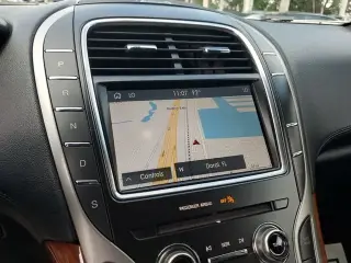Lincoln Nautilus 2019 Select 4dr SUV