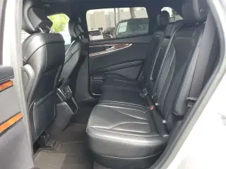 Lincoln Nautilus 2019 Select 4dr SUV