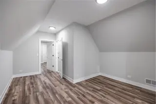 Propiedad en alquiler con 4 habitaciones y 2 baños en Chicago