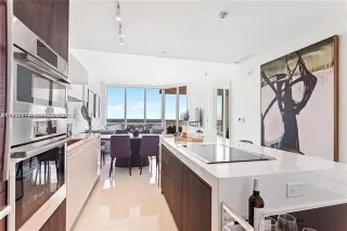 Propiedad en alquiler con 2 habitaciones y 2 baños en Miami
