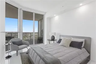 Propiedad en alquiler con 2 habitaciones y 2 baños en Miami
