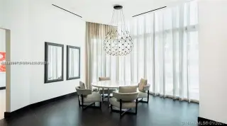 Propiedad en alquiler con 2 habitaciones y 2 baños en Miami