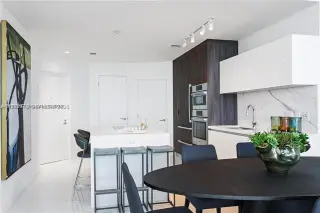 Propiedad en alquiler con 2 habitaciones y 2 baños en Miami