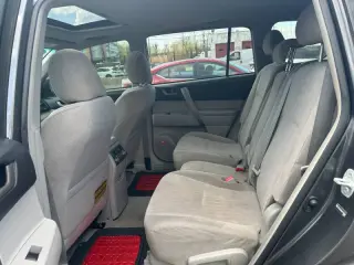 2010 Toyota Highlander Sport