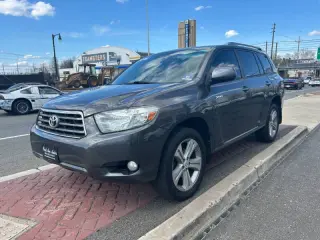 2010 Toyota Highlander Sport