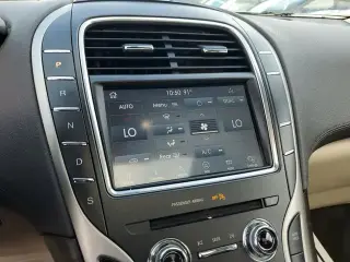 Lincoln Nautilus 2020 Reserve 4dr SUV