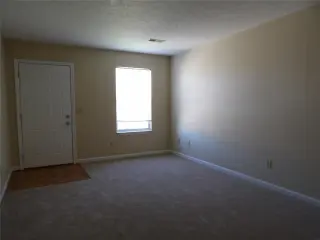 Propiedad en alquiler con 3 habitaciones y 2.5 baños en Florencia