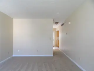 Propiedad en alquiler con 3 habitaciones y 2.5 baños en Florencia