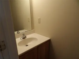 Propiedad en alquiler con 3 habitaciones y 2.5 baños en Florencia