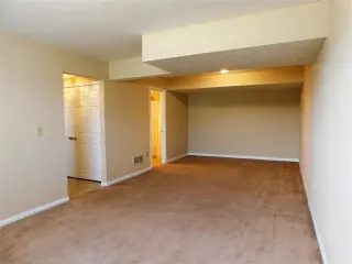 Propiedad en alquiler con 3 habitaciones y 3 baños en Independence