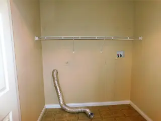 Propiedad en alquiler con 3 habitaciones y 3 baños en Independence