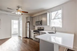 Propiedad en alquiler con 3 habitaciones y 2 baños en Chicago