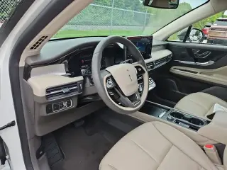 Lincoln Corsair 2024 Premiere 4dr SUV
