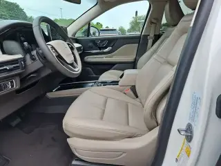 Lincoln Corsair 2024 Premiere 4dr SUV