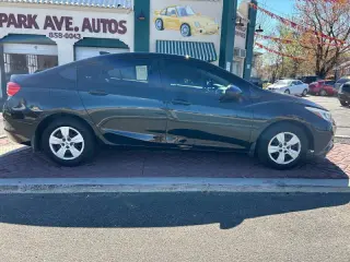2018 Chevrolet Cruze LS Auto