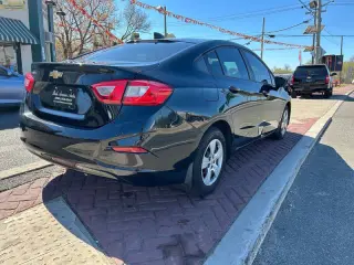 2018 Chevrolet Cruze LS Auto