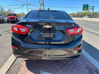 2018 Chevrolet Cruze LS Auto