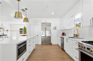 Propiedad en alquiler con 3 habitaciones y 3 baños en Miami